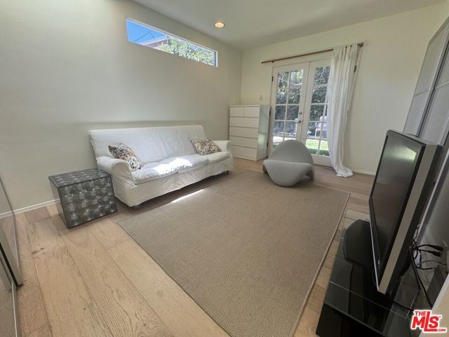 7586 Woodrow Wilson Drive, Los Angeles, CA 90046