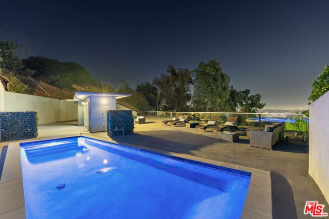 6181 Temple Hill Drive, Los Angeles, CA 90068