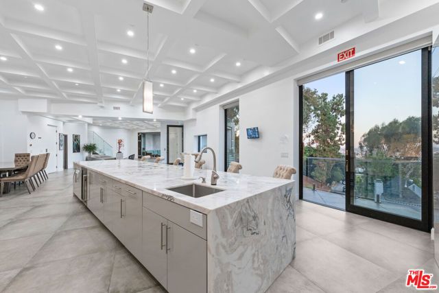 6181 Temple Hill Drive, Los Angeles, CA 90068