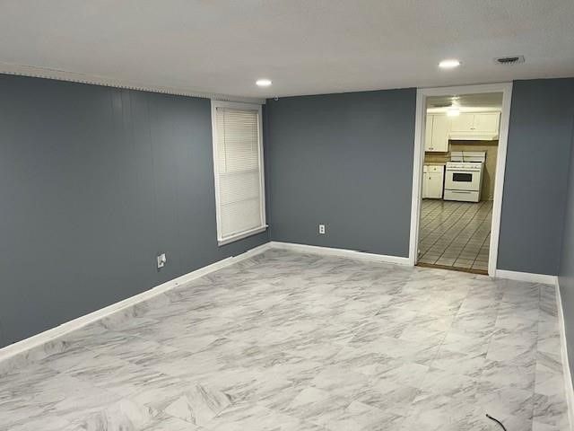 409 N College Drive, Keene, TX 76059