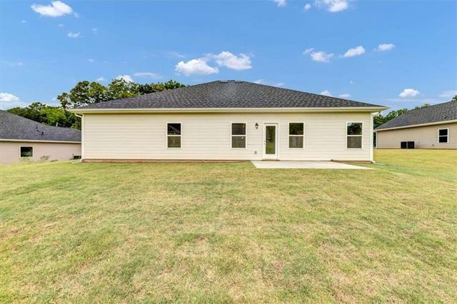 313 Angela Avenue, Bowdon, GA 30108