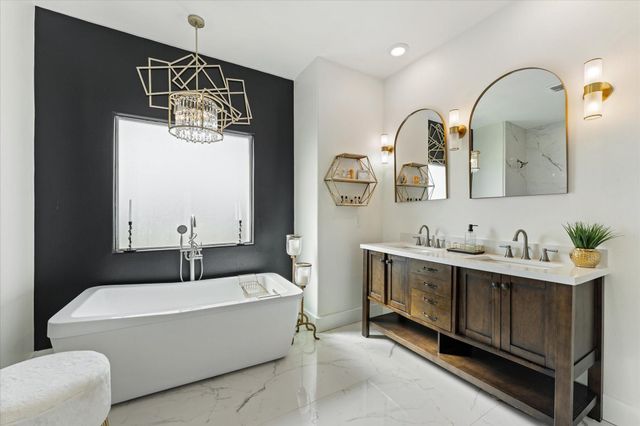 4627 County Road 63, Rosharon, TX 77583