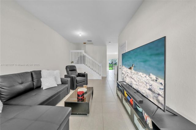 12917 NW 23rd Pl, Miami, FL 33167