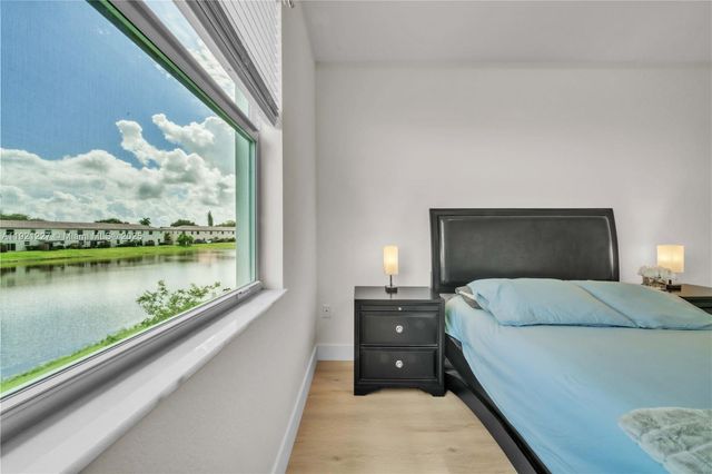 12917 NW 23rd Pl, Miami, FL 33167