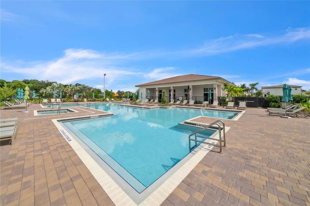 12917 NW 23rd Pl, Miami, FL 33167