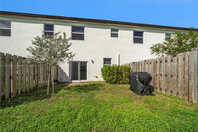 12917 NW 23rd Pl, Miami, FL 33167