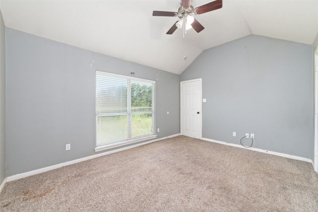 1014 Oak Glen Drive, Willis, TX 77378