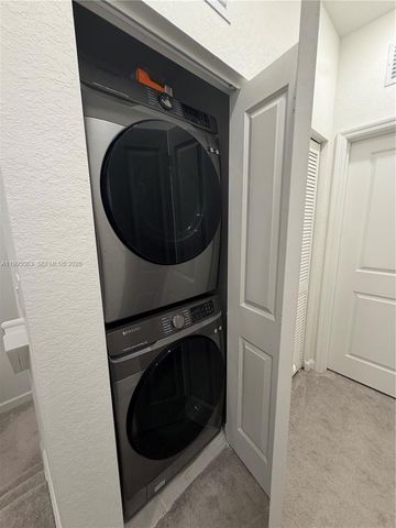 2371 NW 122nd Ter, Miami, FL 33167