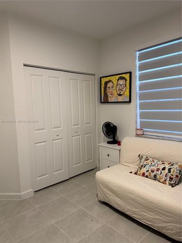 2371 NW 122nd Ter, Miami, FL 33167