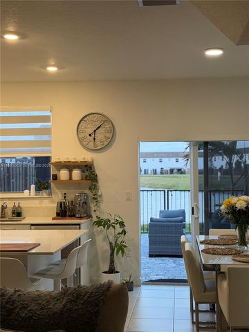 2371 NW 122nd Ter, Miami, FL 33167