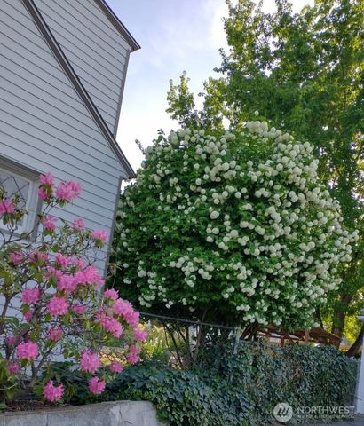 106 N Franklin Avenue, Wenatchee, WA 98801