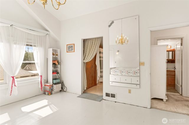 106 N Franklin Avenue, Wenatchee, WA 98801