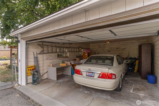 106 N Franklin Avenue, Wenatchee, WA 98801