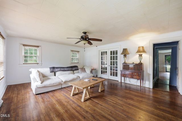 801 Whitsett Avenue, Gibsonville, NC 27249