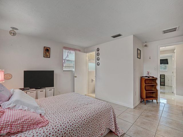 6732 WILLIAM TELL DRIVE, New Port Richey, FL 34653