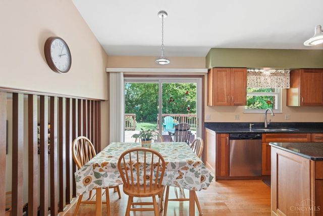 5906 Red Oak Drive, Fairfield, OH 45014