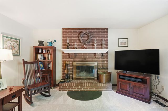 5906 Red Oak Drive, Fairfield, OH 45014