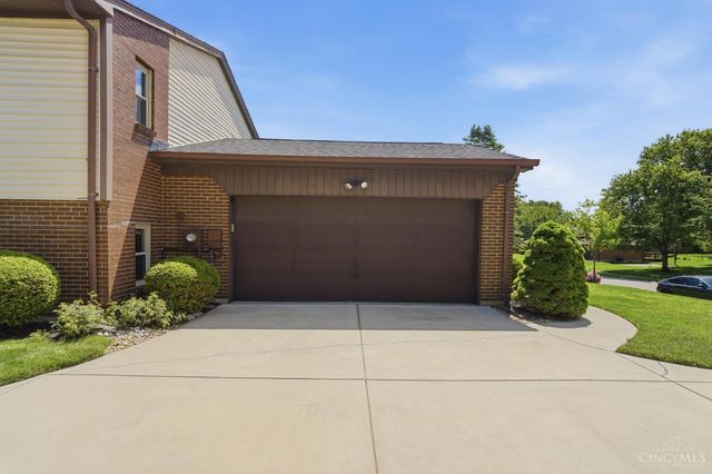 5906 Red Oak Drive, Fairfield, OH 45014