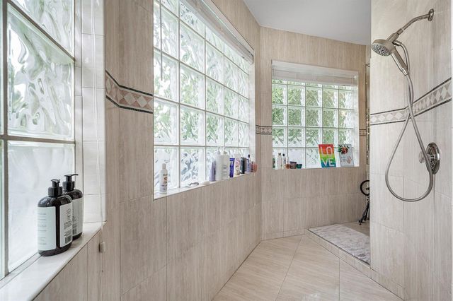 8204 NW 63rd Court, Parkland, FL 33067