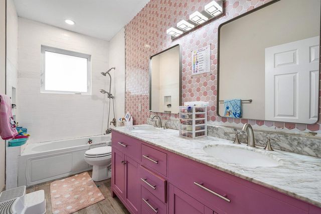 8204 NW 63rd Court, Parkland, FL 33067