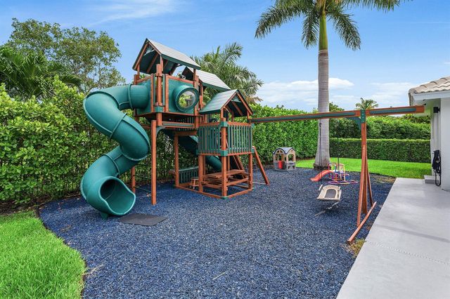 8204 NW 63rd Court, Parkland, FL 33067