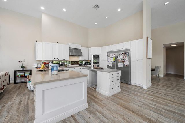 8204 NW 63rd Court, Parkland, FL 33067