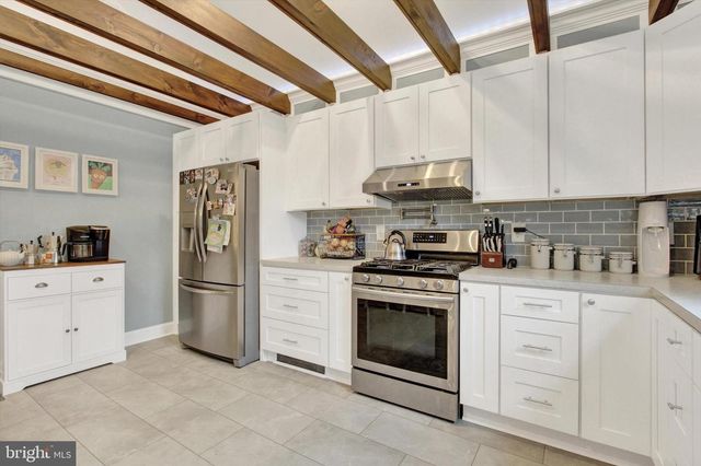 115 N WASHINGTON STREET, Shippensburg, PA 17257