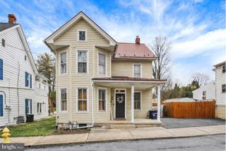 115 N WASHINGTON STREET, Shippensburg, PA 17257