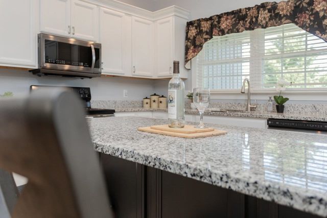 215 HEATHER LN, Staunton, VA 24401