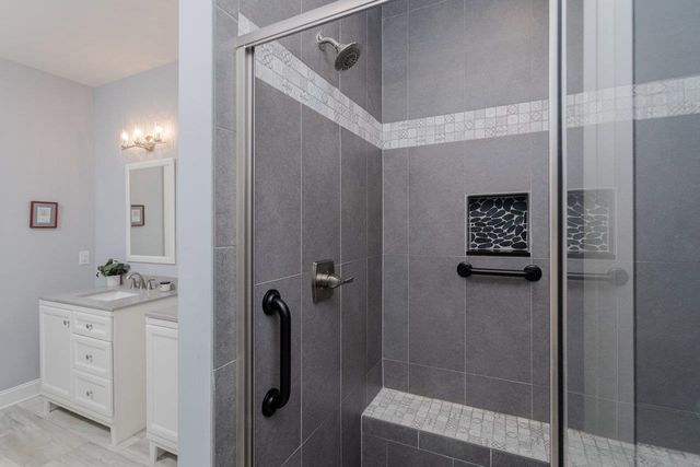 215 HEATHER LN, Staunton, VA 24401