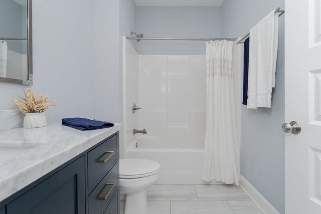 215 HEATHER LN, Staunton, VA 24401