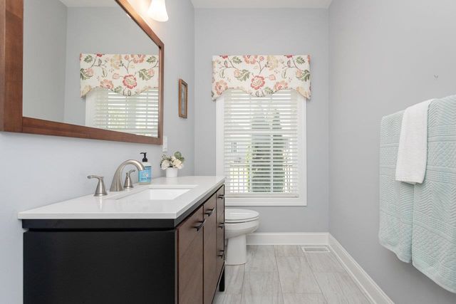 215 HEATHER LN, Staunton, VA 24401