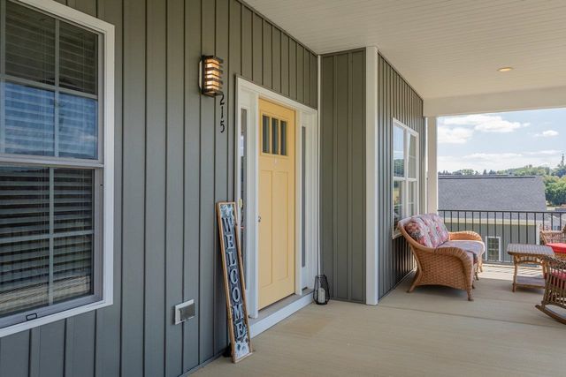 215 HEATHER LN, Staunton, VA 24401