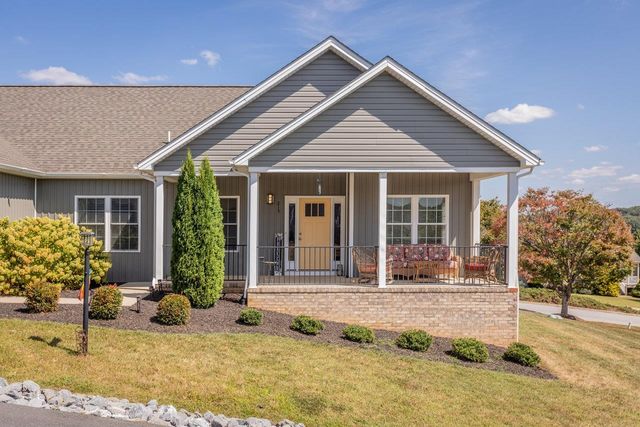 215 HEATHER LN, Staunton, VA 24401