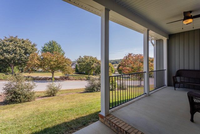 215 HEATHER LN, Staunton, VA 24401