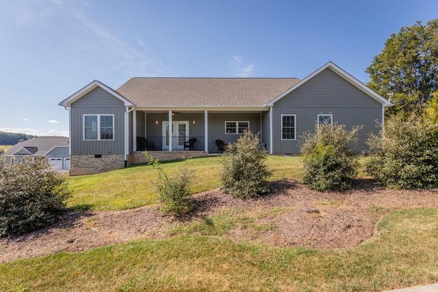 215 HEATHER LN, Staunton, VA 24401