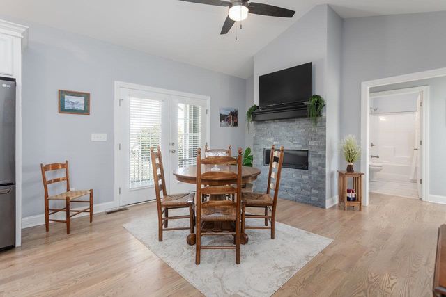 215 HEATHER LN, Staunton, VA 24401