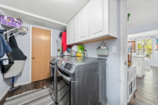 125 Presidential Boulevard, Oswego, IL 60543