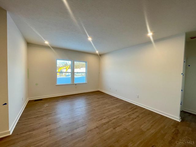 120 Magnolia Lane, Springboro, OH 45066