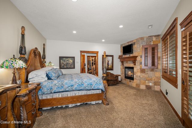 5104 Hague Ct, Coeur D'alene, ID 83815