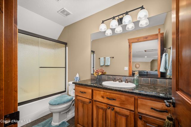 5104 Hague Ct, Coeur D'alene, ID 83815