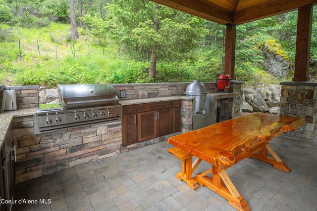 5104 Hague Ct, Coeur D'alene, ID 83815