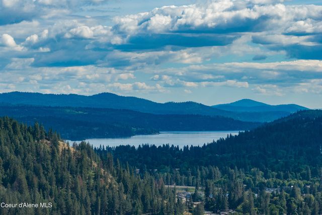 5104 Hague Ct, Coeur D'alene, ID 83815