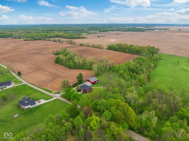 6822 S 600 W, Crawfordsville, IN 47933