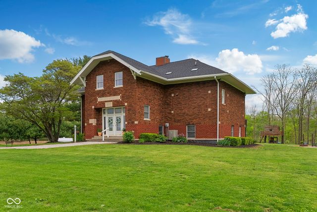 6822 S 600 W, Crawfordsville, IN 47933