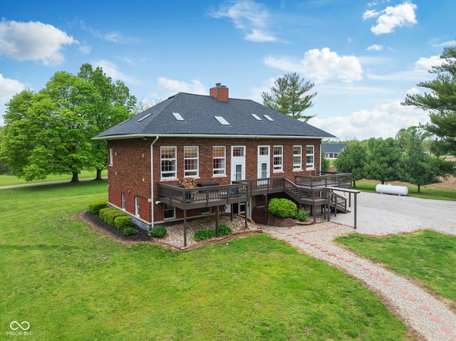 6822 S 600 W, Crawfordsville, IN 47933