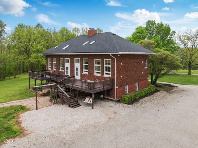 6822 S 600 W, Crawfordsville, IN 47933