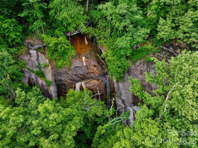 00 Locust Grove Road 2, Hendersonville, NC 28792