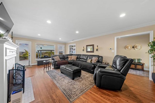 1829 Carob Tree Lane, El Cajon, CA 92021