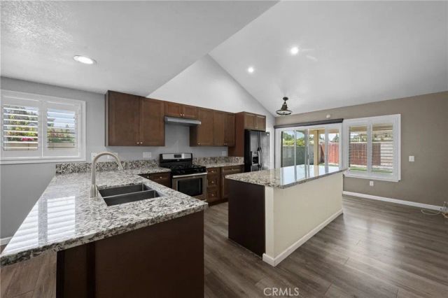 2742 S Desert Forest, Ontario, CA 91761